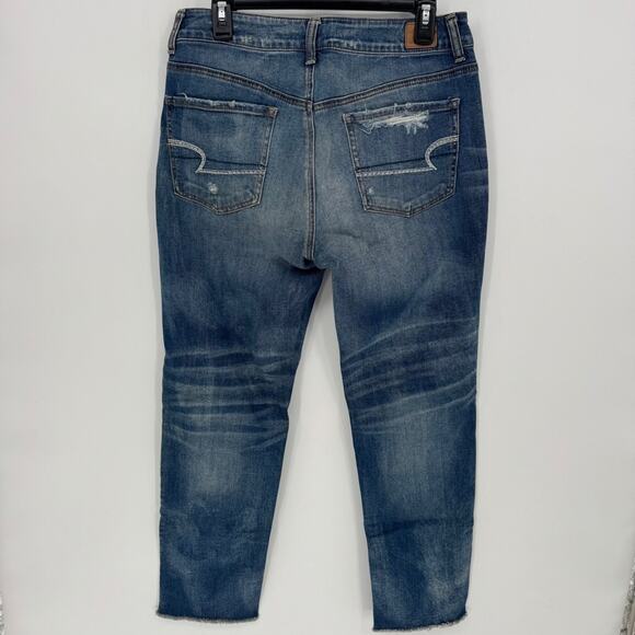 American Eagle Outfitters Women's Tomgirl Jeans Distressed Medium Wash Size 10 - Picture 6 of 7